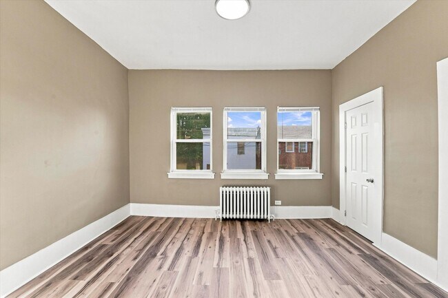 Building Photo - 2112 Orthodox St