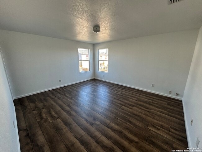 Building Photo - 210 Butternut Blvd