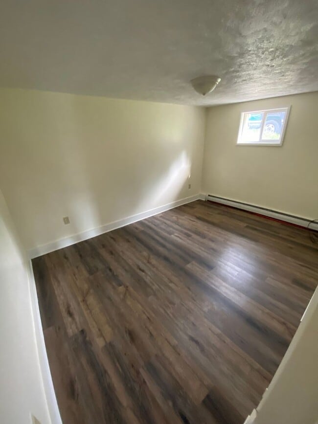 Building Photo - Stap Lane Community