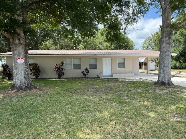 Primary Photo - 2510 SW 3rd Ave