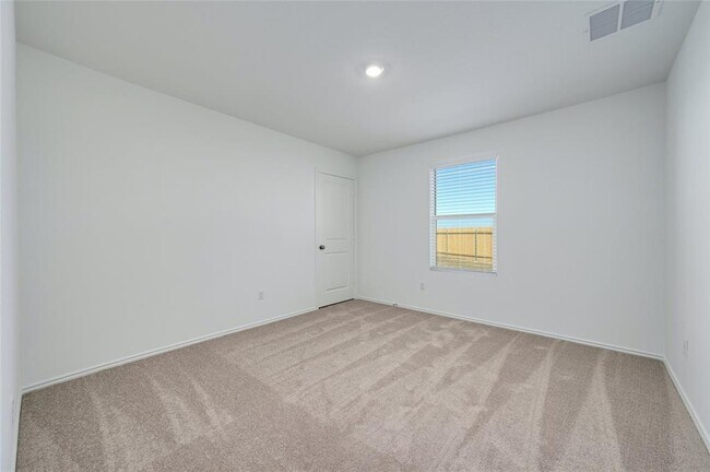 Building Photo - 1015 Ascari Ct