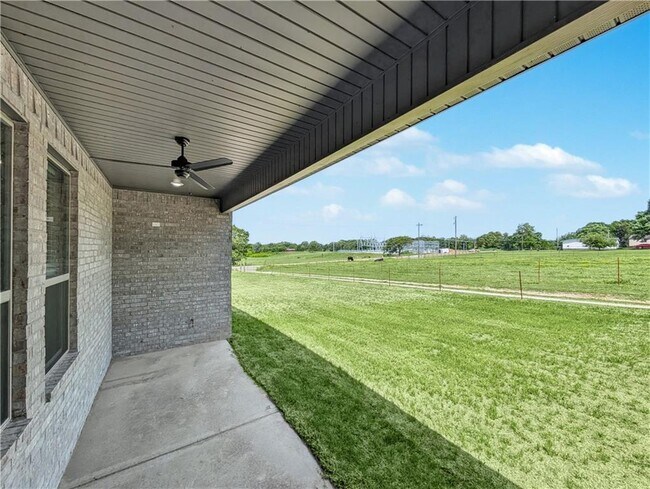 Building Photo - 7962 Teton Trl Ave