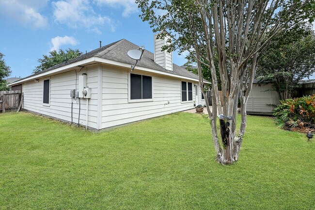 Building Photo - 16711 Moss Green Ct