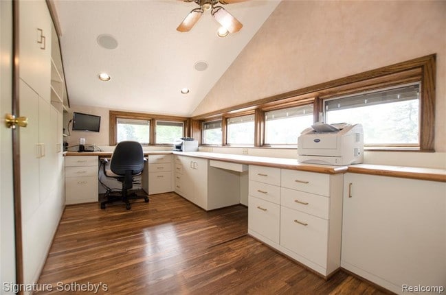 Building Photo - 2103 Pippin Ct