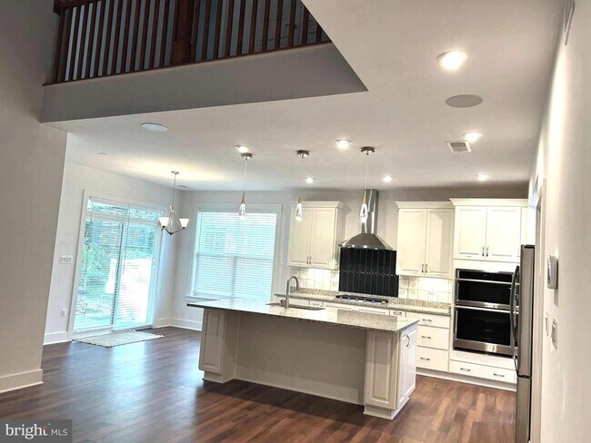 Building Photo - 8708 Southrun Ct