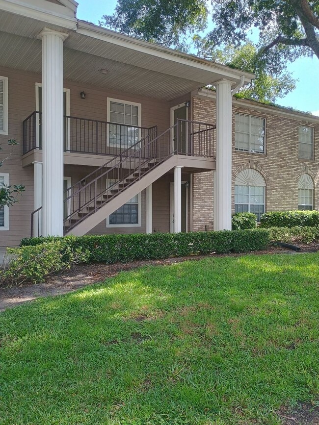 Building Photo - 113 Reserve Cir
