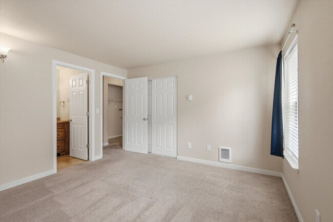 Building Photo - 16419 Spruce Way