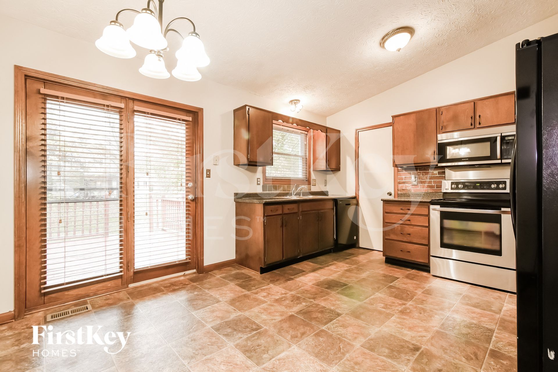 Building Photo - 6317 Watercrest Way