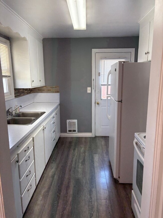 Building Photo - Cute Home in Ephrata