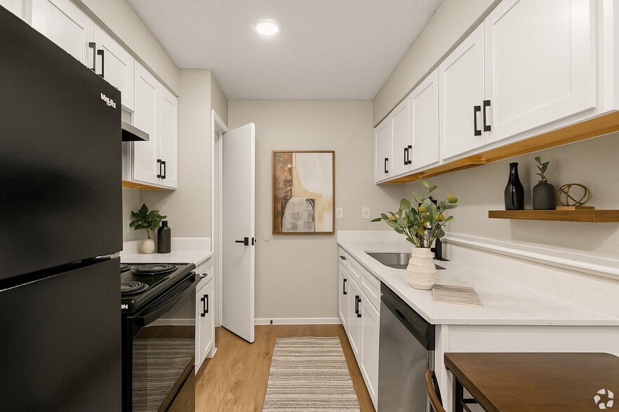 Kitchen - Buena Onda on The Hill