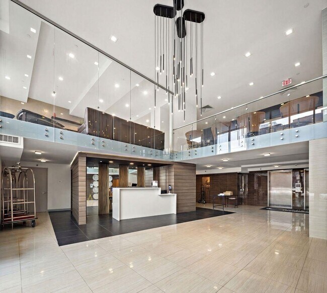 Building Photo - 1700 Park Ave