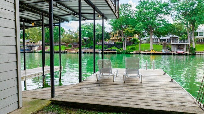 Building Photo - 1035 Timber Elm