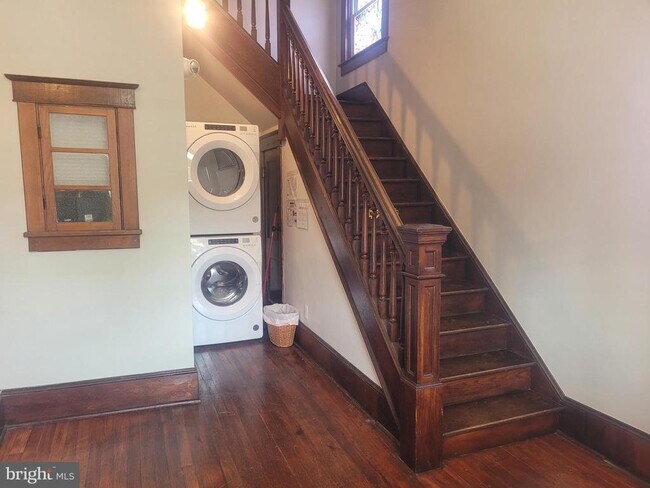 Building Photo - 537 N Loudoun St