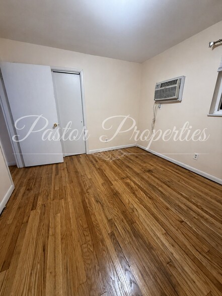 Building Photo - 3642 Northdale Pl