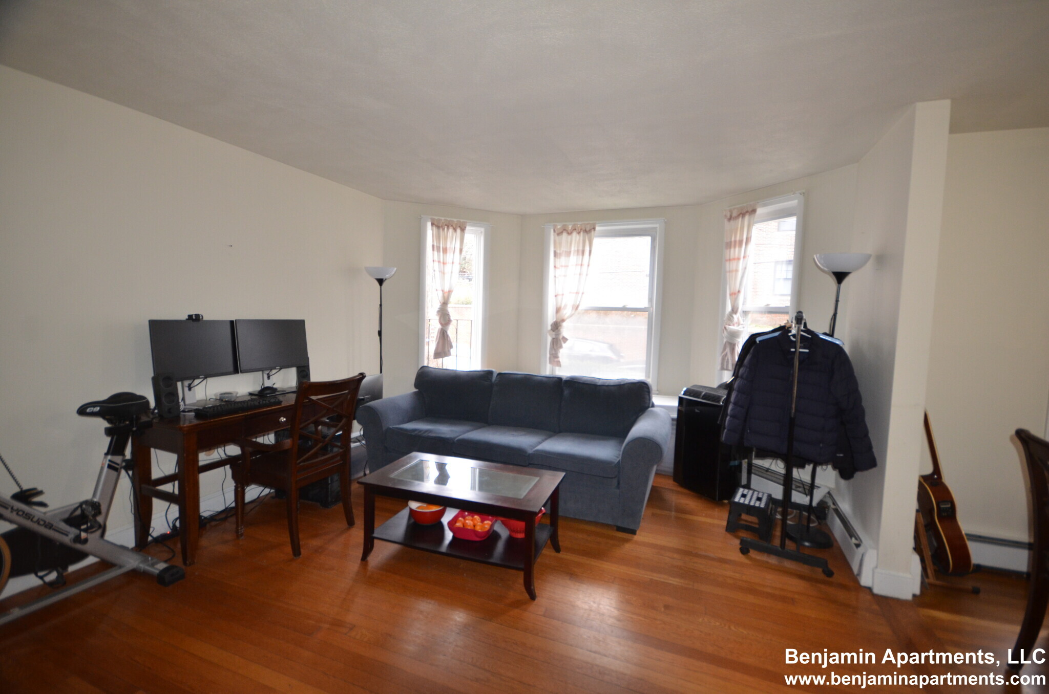 Building Photo - 316 Tappan St