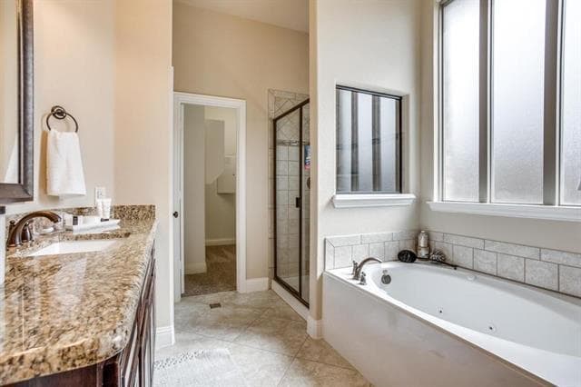 Building Photo - 610 Warner Dr