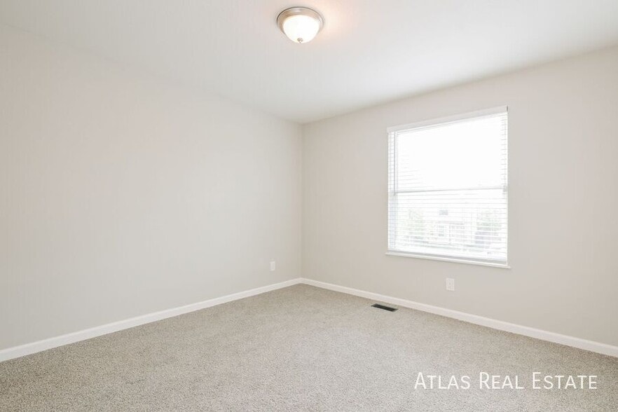 Building Photo - 11403 E Ellsworth Pl