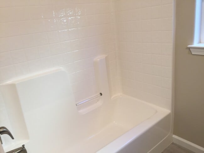 Building Photo - 4343 Paulson Ln