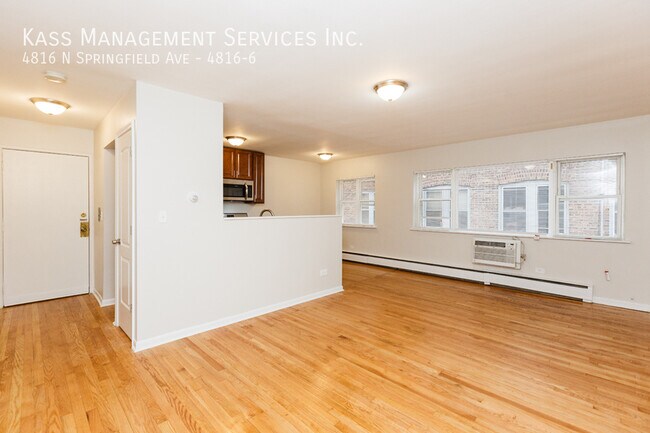 Building Photo - 4816 N Springfield Ave