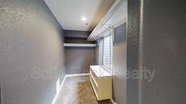 Building Photo - 4943 Rusty Nail Point