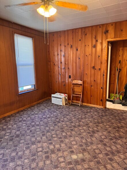 Building Photo - 2702 Plum St