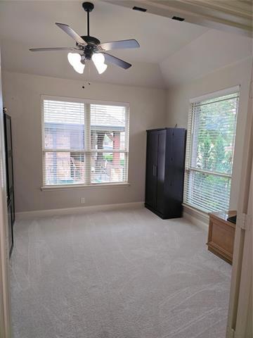 Building Photo - 312 Salisbury Dr