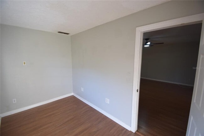 Building Photo - 2762 Gale Rose Dr