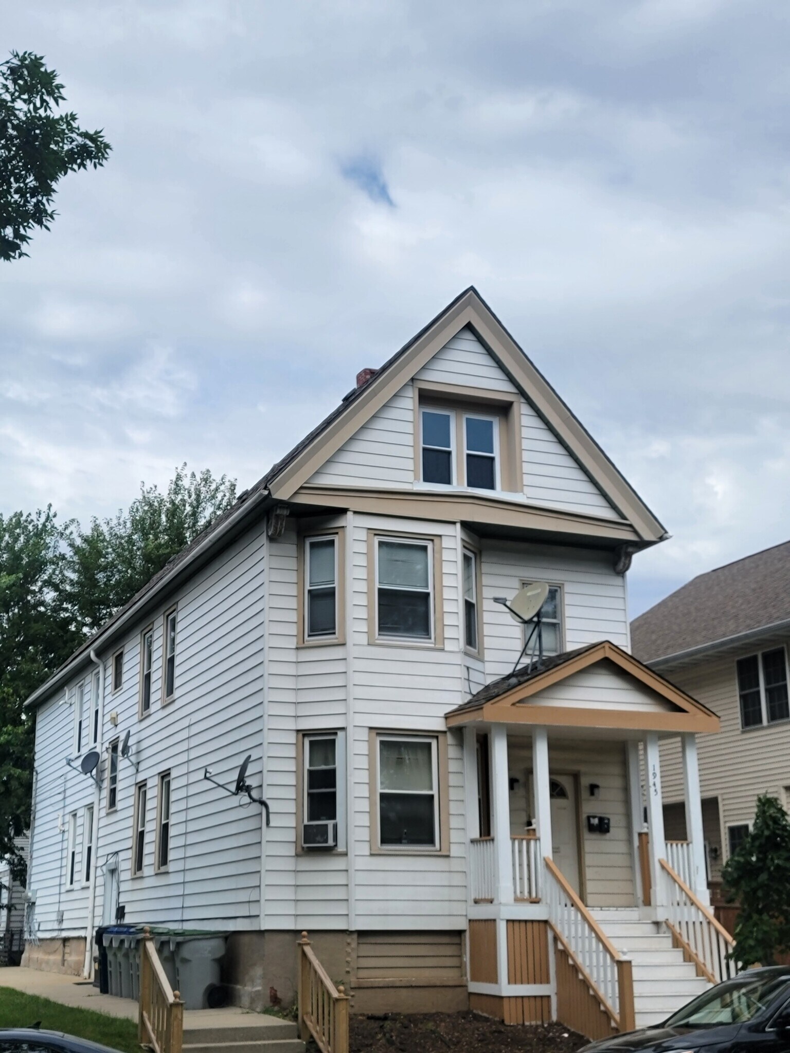 Building Photo - 1945 N 5th St