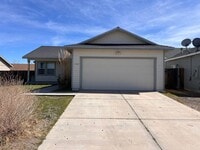 Building Photo - Cute Home in Donner Trail Estates.