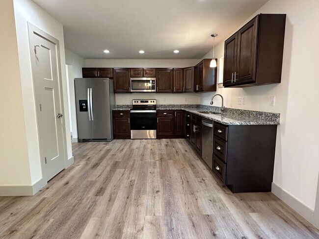 Building Photo - Now LEASING in Summit Pass! Available May 18, 2026!