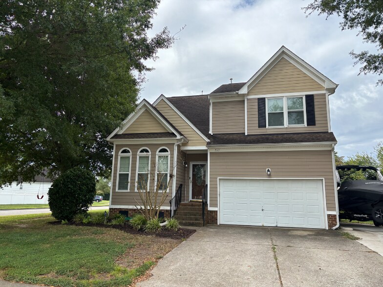 Primary Photo - 717 Tallahassee Dr