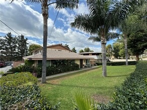 Building Photo - 8863 San Bernardino Rd