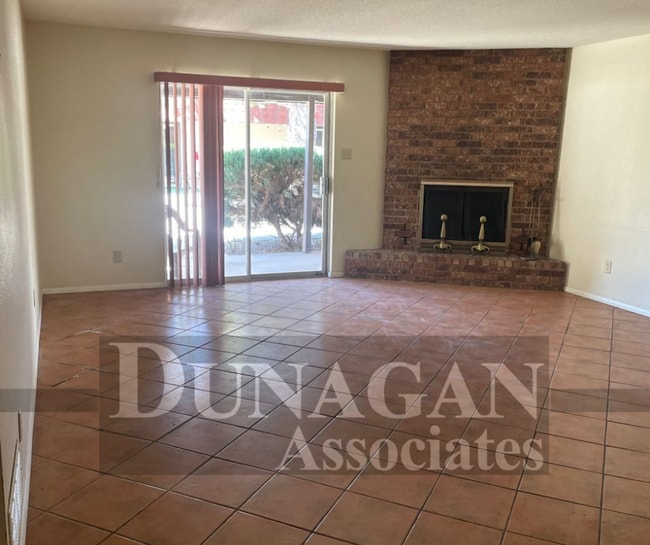 Building Photo - COMING SOON 2 Bedroom - 2 Bath Condo