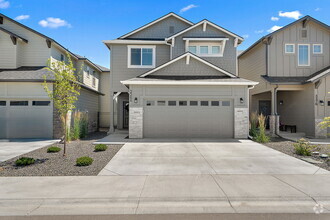 Building Photo - 3384 NW 14th Ave