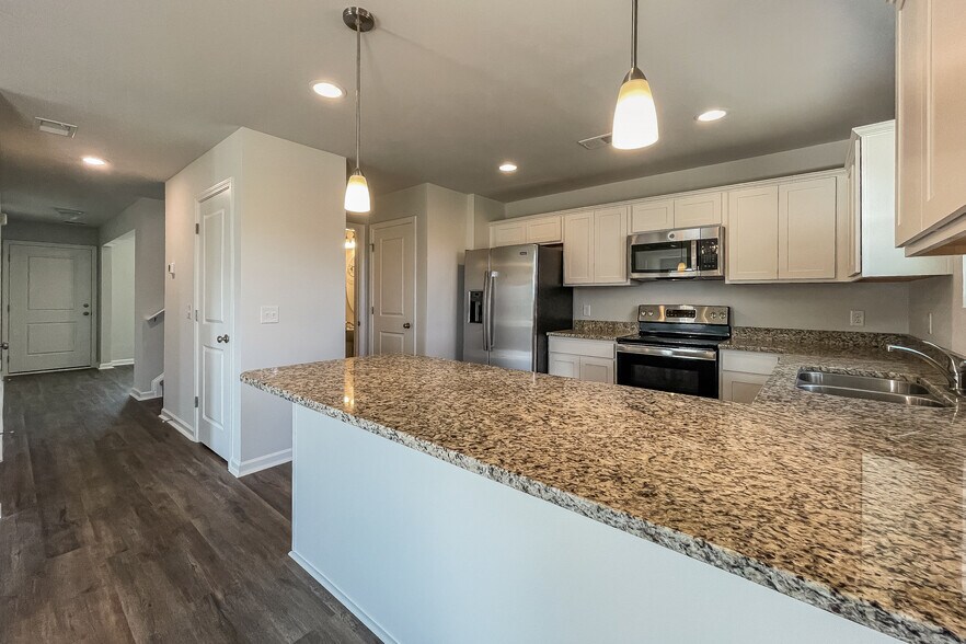 Building Photo - 72 Tondee Wy