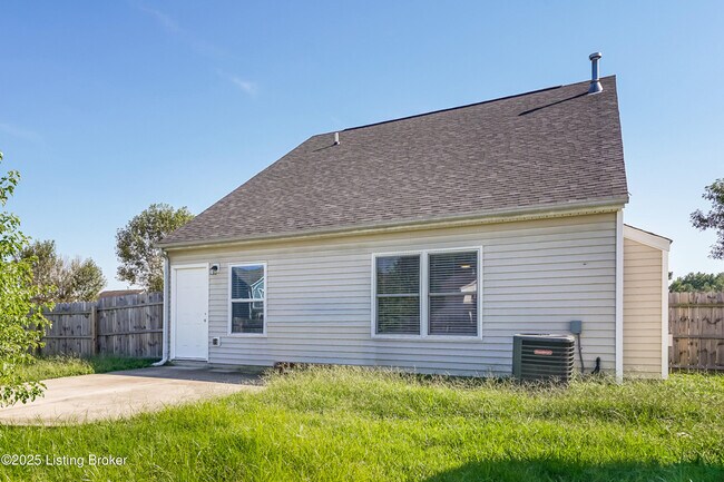 Building Photo - 6607 Hunters Creek Blvd