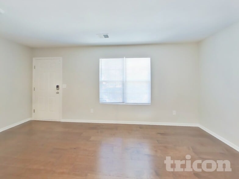 Building Photo - 4600 Montelena Dr