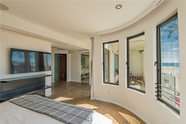 Building Photo - 11 Marine Terrace