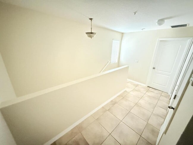 Building Photo - 2327 Aloha Bay Ct