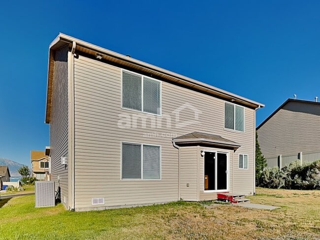 Building Photo - 3557 S White Tail Trl