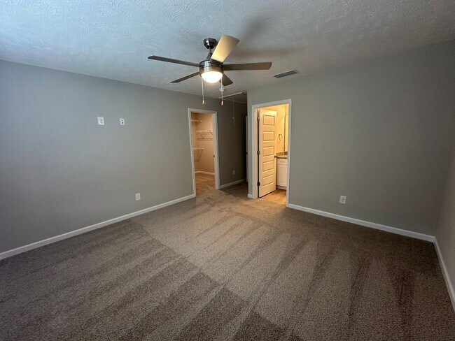 Building Photo - MOVE IN SPECIAL....BRAND NEW Townhome in S...
