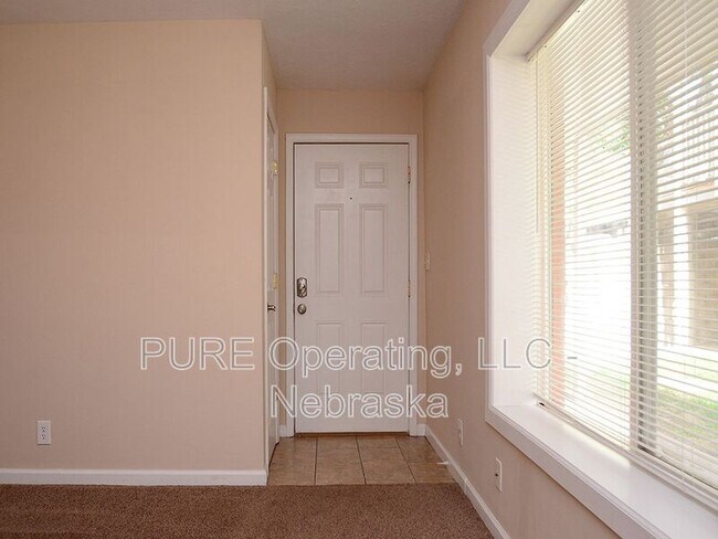 Building Photo - 612 N 46th St