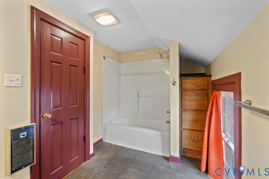 Building Photo - 2297 Indian Oak Rd