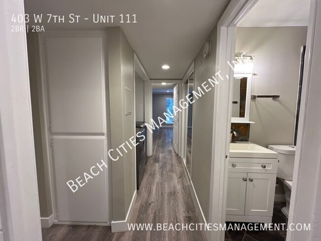 Building Photo - Great 2 Bedroom Condo in Downtown Long Bea...