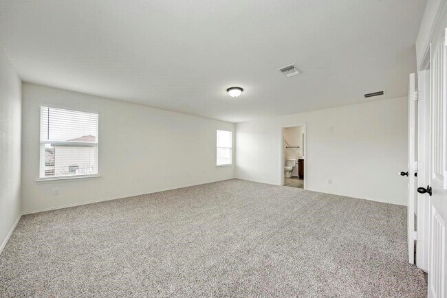 Building Photo - 801 Estes Park