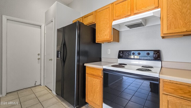 Building Photo - 13344 W Desert Ln
