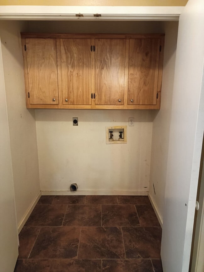 Building Photo - 125 Thomas St