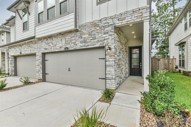 Building Photo - 582 Dry Fork Ln