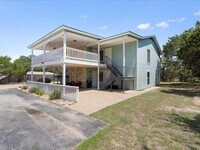 Building Photo - 20800 Bonanza