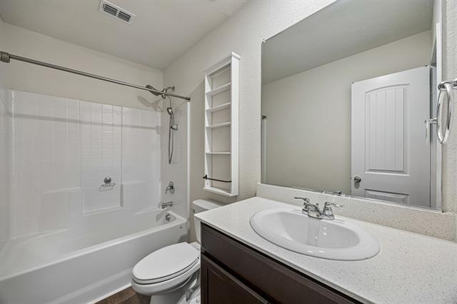 Building Photo - 1605 Fields View Dr
